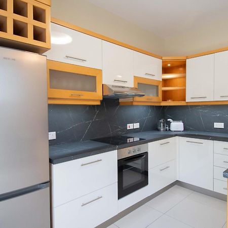 Venus Apartment سليمة المظهر الخارجي الصورة